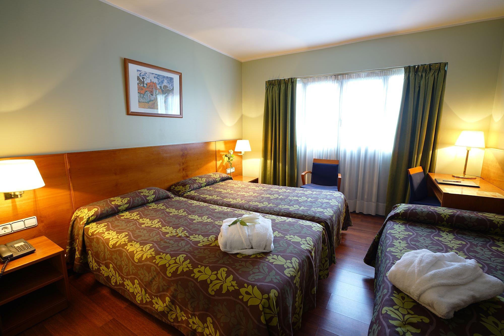 Zenit Diplomatic Hotel Andorra la Vella Ngoại thất bức ảnh