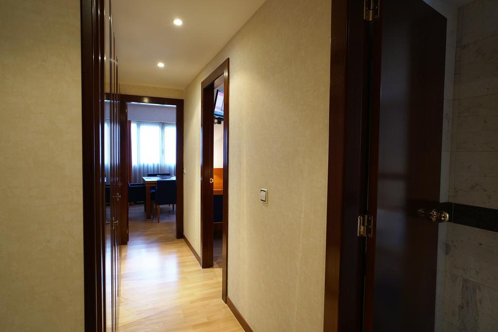 Zenit Diplomatic Hotel Andorra la Vella Ngoại thất bức ảnh
