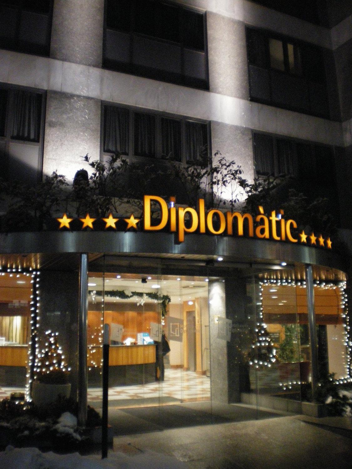 Zenit Diplomatic Hotel Andorra la Vella Ngoại thất bức ảnh