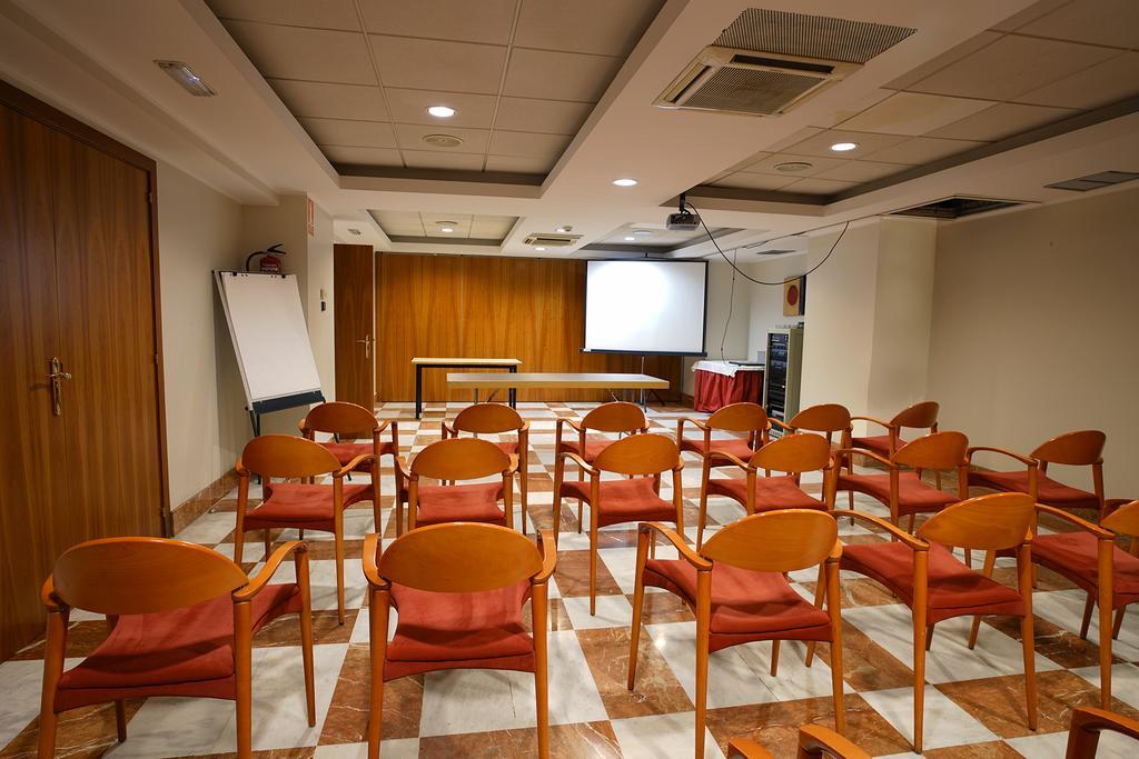 Zenit Diplomatic Hotel Andorra la Vella Ngoại thất bức ảnh