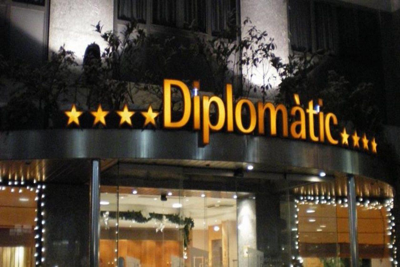 Zenit Diplomatic Hotel Andorra la Vella Ngoại thất bức ảnh